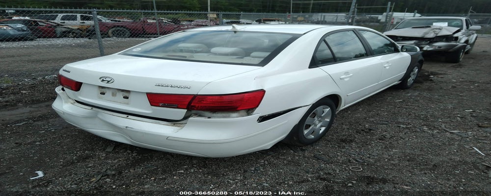 5NPET4AC2AH601444 2010 HYUNDAI SONATA photo no. 4