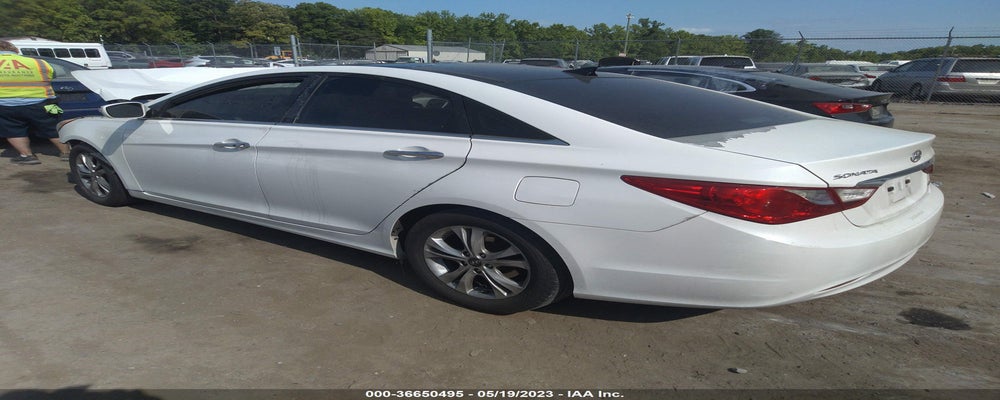 5NPEC4AC5DH565723 2013 HYUNDAI SONATA photo no. 3
