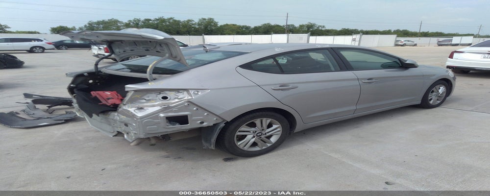 5NPD84LF0LH569875 2020 HYUNDAI ELANTRA photo no. 4