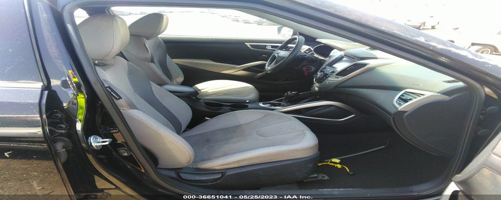 KMHTC6AD3CU044222 2012 HYUNDAI VELOSTER photo no. 5