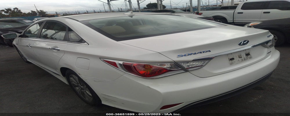 KMHEC4A42DA091791 2013 HYUNDAI SONATA photo no. 3