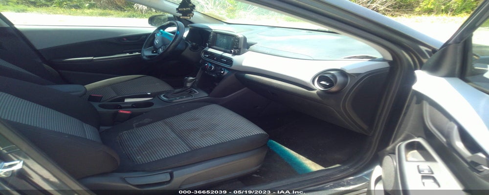 KM8K22AA0JU067404 2018 HYUNDAI KONA photo no. 5