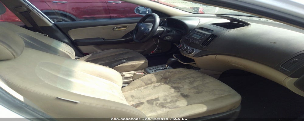 KMHDU4AD8AU936954 2010 HYUNDAI ELANTRA photo no. 5