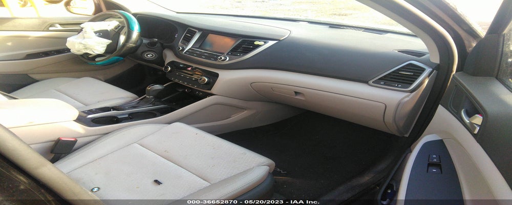KM8J33A40JU746792 2018 HYUNDAI TUCSON photo no. 5