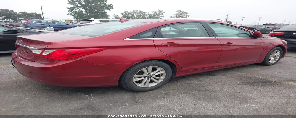 5NPEB4ACXBH058168 2011 HYUNDAI SONATA photo no. 4