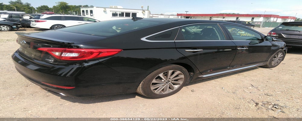 5NPE34AF4FH060348 2015 HYUNDAI SONATA photo no. 4