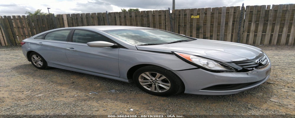5NPEB4AC7EH930939 2014 HYUNDAI SONATA photo no. 10