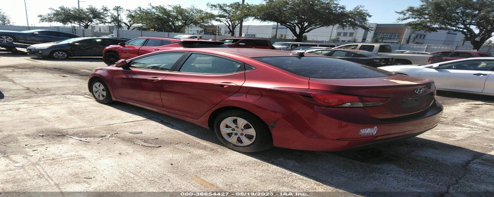 5NPDH4AEXGH744097 2016 HYUNDAI ELANTRA photo no. 3