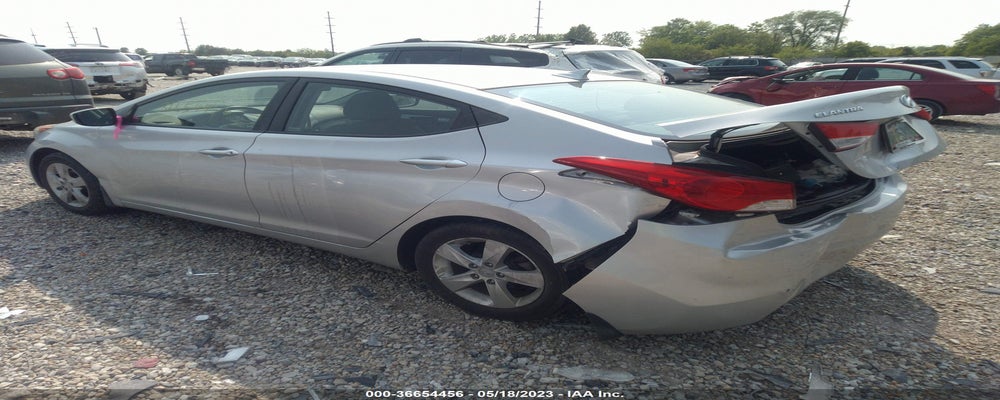 KMHDH4AE2DU540276 2013 HYUNDAI ELANTRA photo no. 3