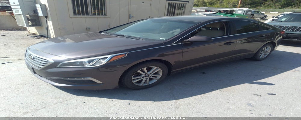 5NPE24AF4FH069084 2015 HYUNDAI SONATA photo no. 2
