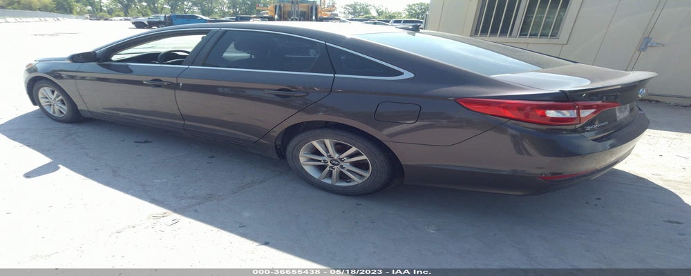 5NPE24AF4FH069084 2015 HYUNDAI SONATA photo no. 3