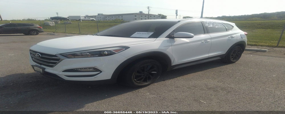 KM8J33A44JU603635 2018 HYUNDAI TUCSON photo no. 2