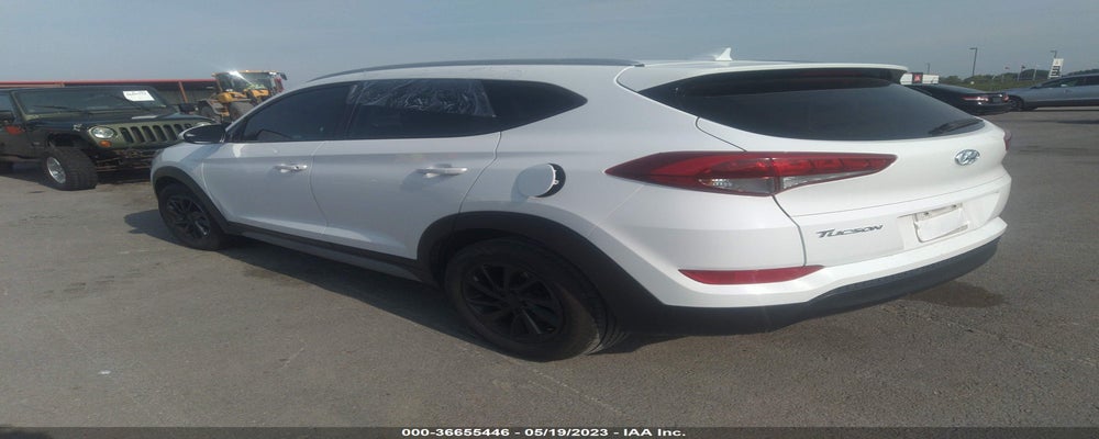 KM8J33A44JU603635 2018 HYUNDAI TUCSON photo no. 3