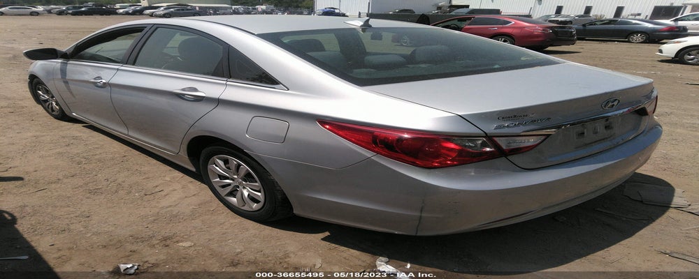 5NPEB4AC2BH080164 2011 HYUNDAI SONATA photo no. 3