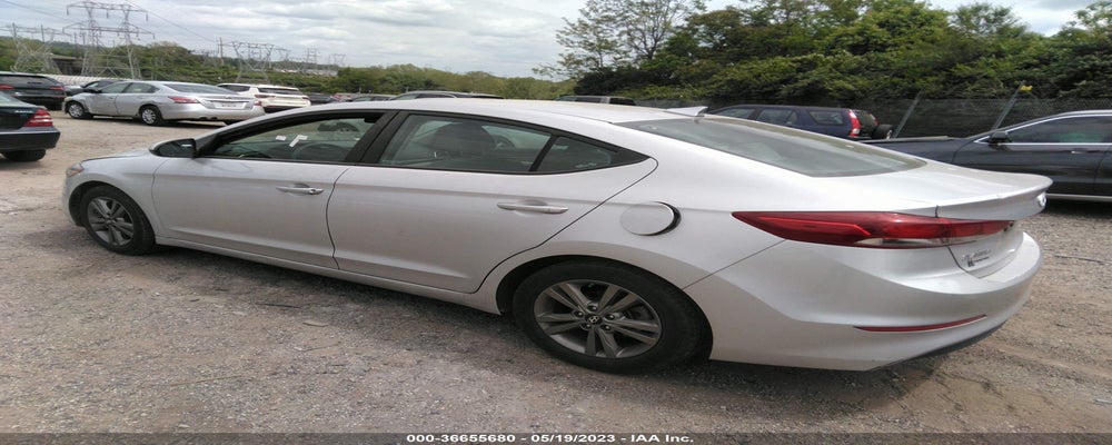 5NPD84LF6JH308022 2018 HYUNDAI ELANTRA photo no. 3