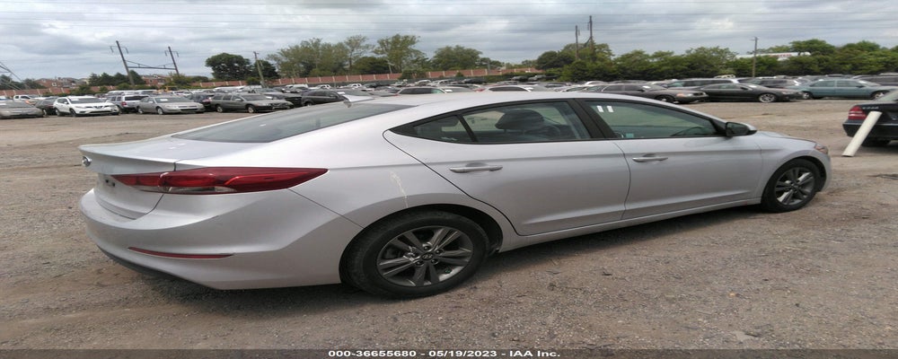5NPD84LF6JH308022 2018 HYUNDAI ELANTRA photo no. 4