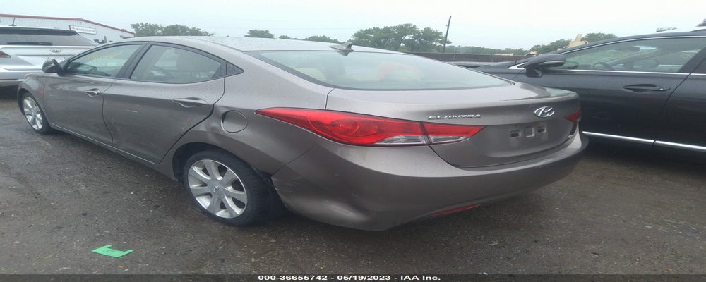 5NPDH4AE8DH169302 2013 HYUNDAI ELANTRA photo no. 3