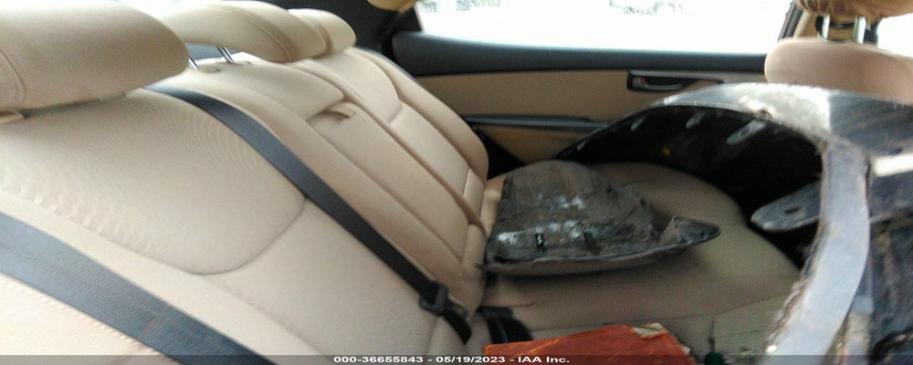 KMHDH4AE1GU575637 2016 HYUNDAI ELANTRA photo no. 8