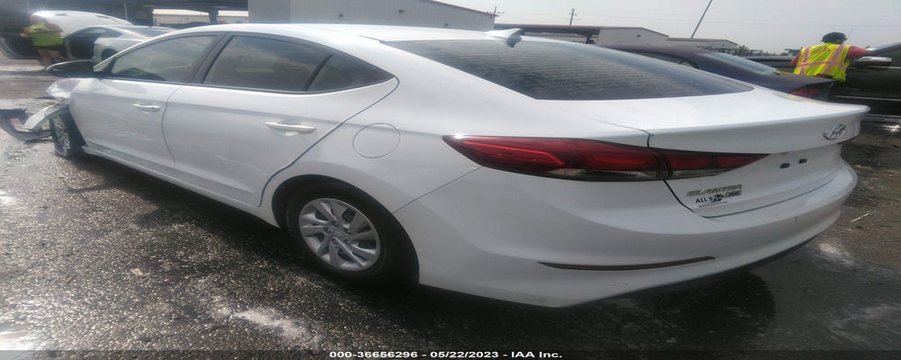 5NPD74LF8JH400669 2018 HYUNDAI ELANTRA photo no. 3