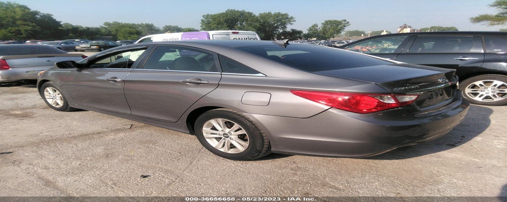 5NPEB4ACXBH144483 2011 HYUNDAI SONATA photo no. 3