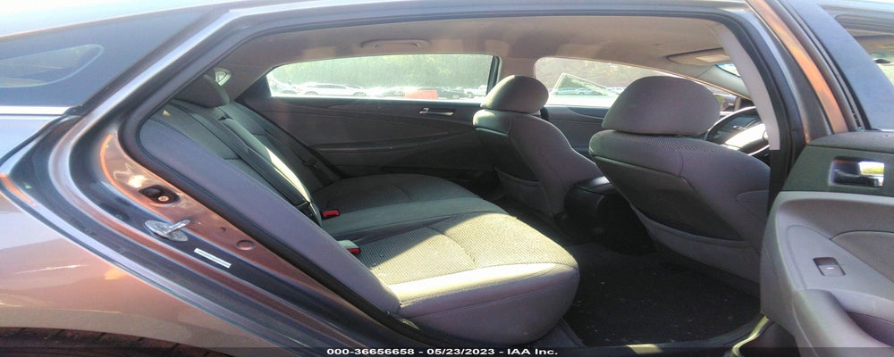 5NPEB4ACXBH144483 2011 HYUNDAI SONATA photo no. 8
