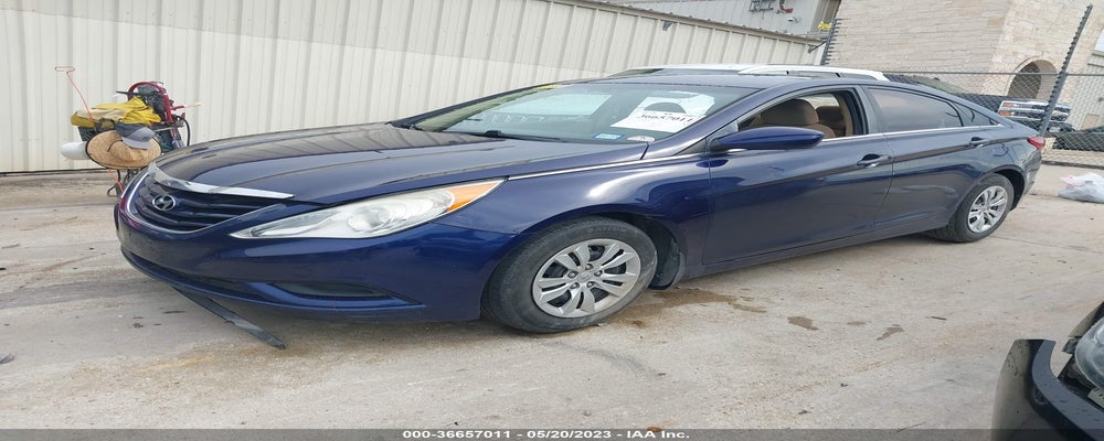 5NPEB4AC4BH208484 2011 HYUNDAI SONATA photo no. 2