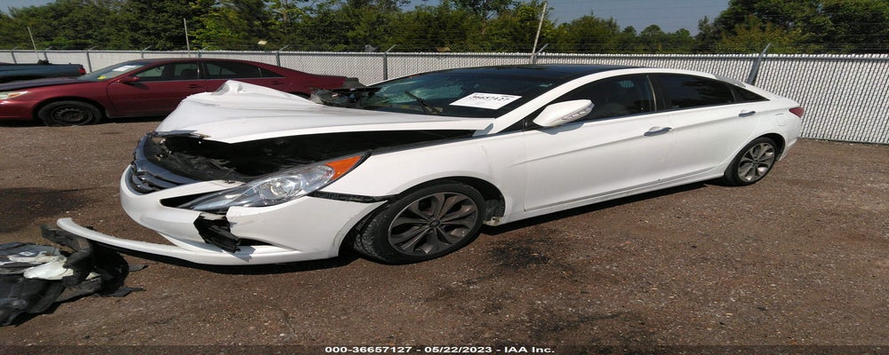 5NPEC4AB8DH782383 2013 HYUNDAI SONATA photo no. 2
