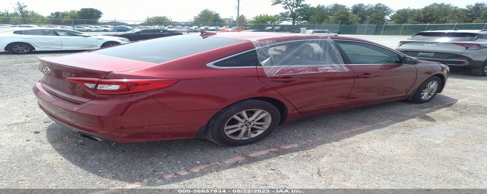 5NPE24AF8FH208066 2015 HYUNDAI SONATA photo no. 4