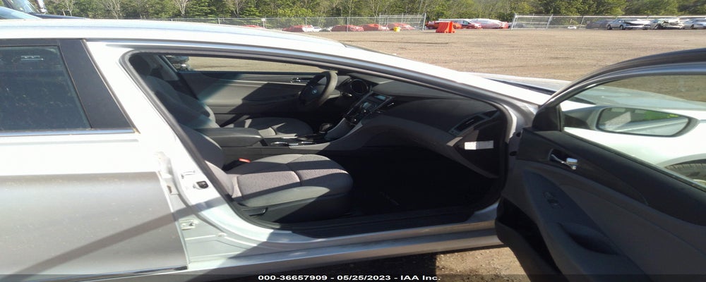 KMHEC4A40BA006637 2011 HYUNDAI SONATA photo no. 5
