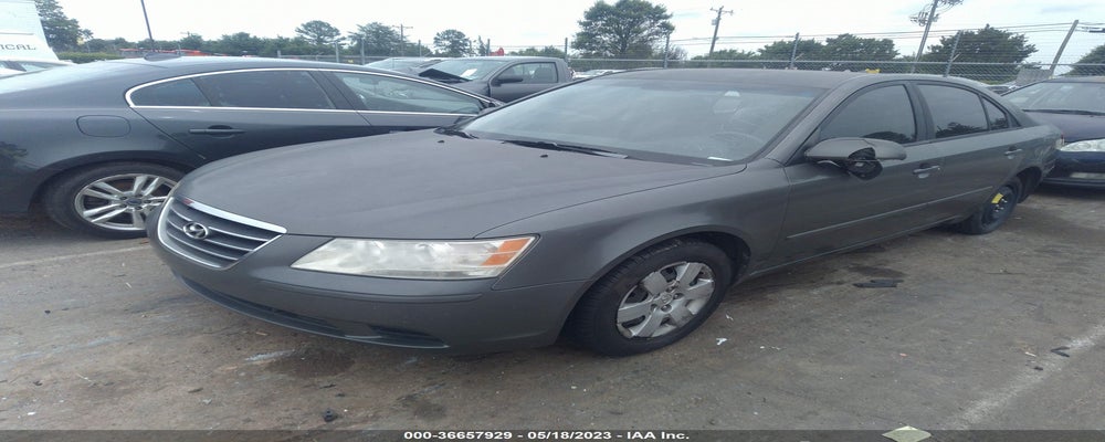 5NPET4AC6AH608557 2010 HYUNDAI SONATA photo no. 2