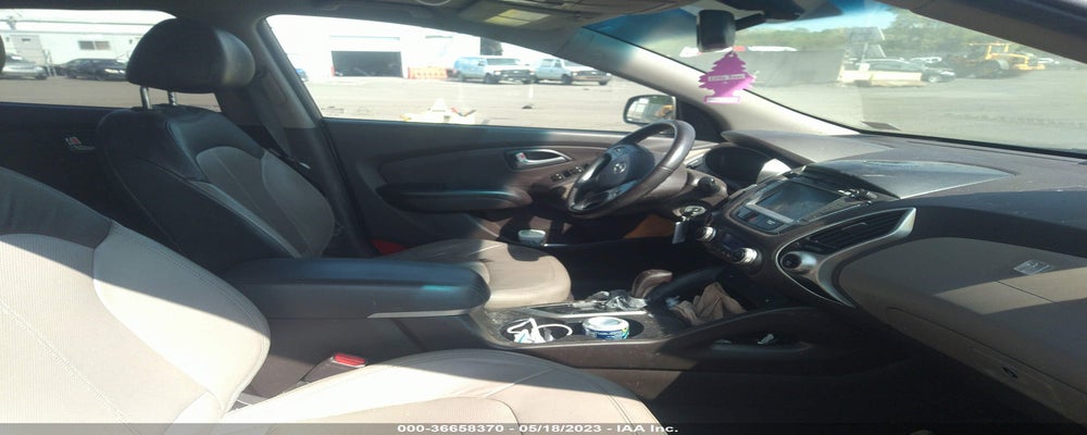 KM8JU3AC8BU203969 2011 HYUNDAI TUCSON photo no. 5