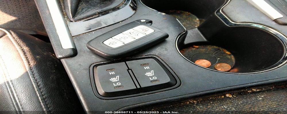 5NPEC4AC9BH272047 2011 HYUNDAI SONATA photo no. 11