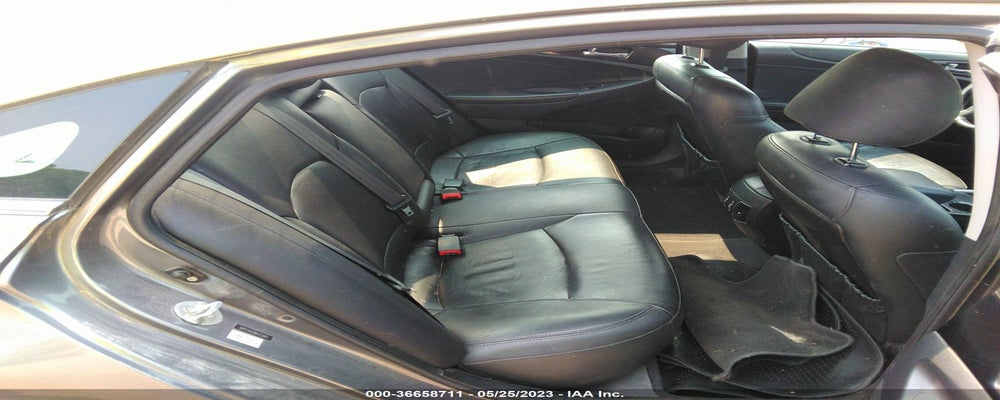 5NPEC4AC9BH272047 2011 HYUNDAI SONATA photo no. 8