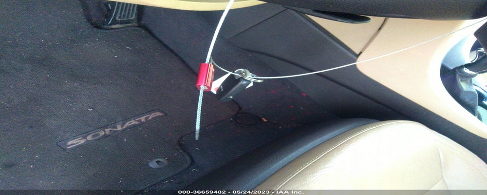 5NPEC4ABXCH380458 2012 HYUNDAI SONATA photo no. 11