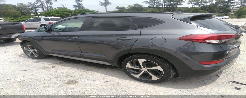 KM8J33A21JU787205 2018 HYUNDAI TUCSON photo no. 3