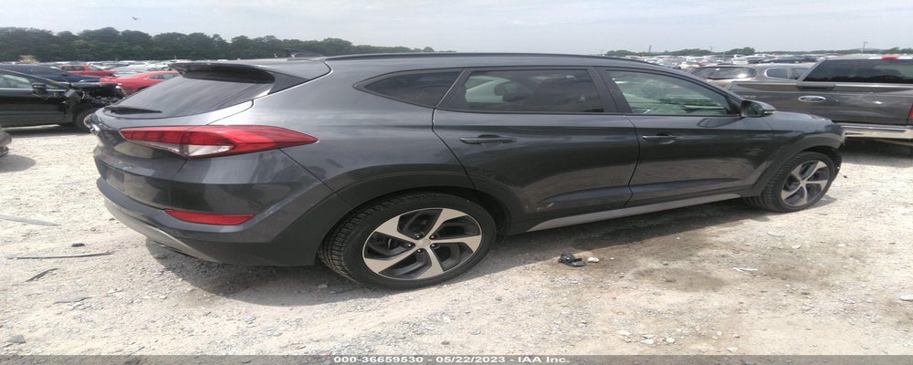 KM8J33A21JU787205 2018 HYUNDAI TUCSON photo no. 4