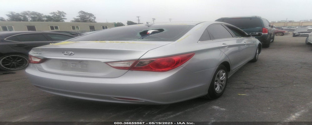5NPEB4AC6CH489916 2012 HYUNDAI SONATA photo no. 4