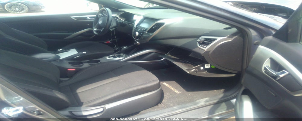 KMHTC6AD9HU322080 2017 HYUNDAI VELOSTER photo no. 5