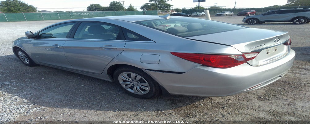 5NPEB4AC3BH182153 2011 HYUNDAI SONATA photo no. 3