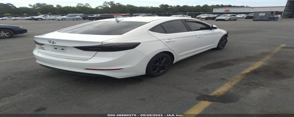 5NPD84LF8HH083693 2017 HYUNDAI ELANTRA photo no. 4