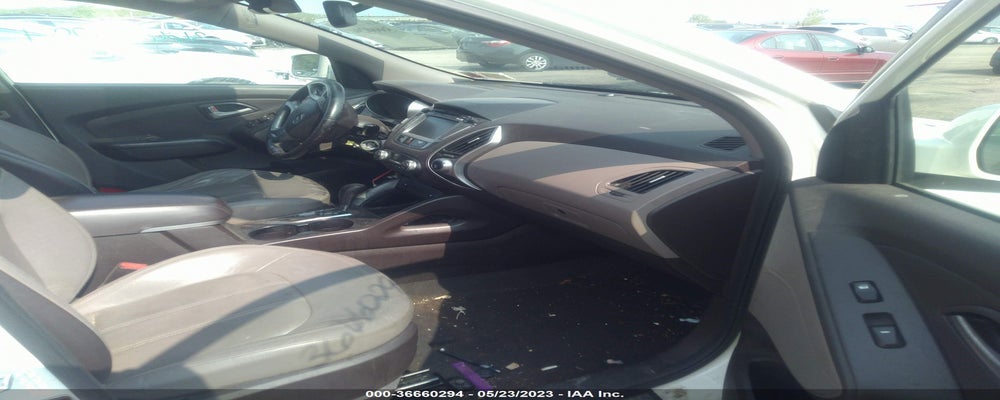 KM8JU3AC5CU361106 2012 HYUNDAI TUCSON photo no. 5