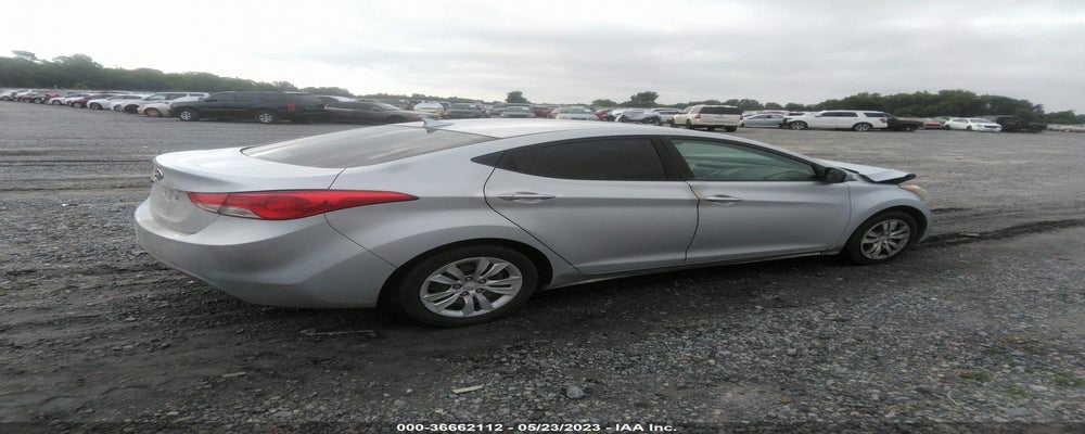 5NPDH4AE3BH025816 2011 HYUNDAI ELANTRA photo no. 4