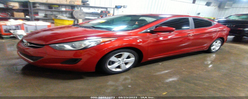 5NPDH4AE1DH307617 2013 HYUNDAI ELANTRA photo no. 2