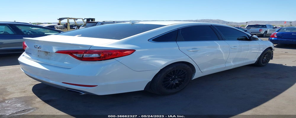 5NPE24AF2FH179955 2015 HYUNDAI SONATA photo no. 4