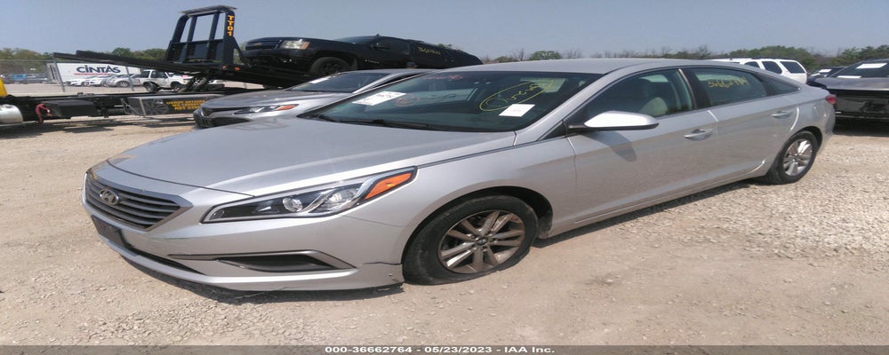 5NPE24AF9GH397019 2016 HYUNDAI SONATA photo no. 2