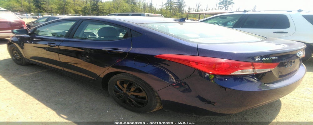 5NPDH4AE4BH056752 2011 HYUNDAI ELANTRA photo no. 3