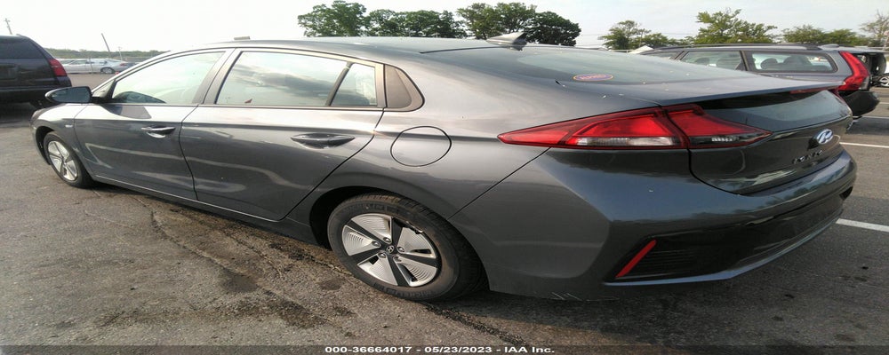 KMHC65LC4KU115870 2019 HYUNDAI IONIQ HYBRID photo no. 3