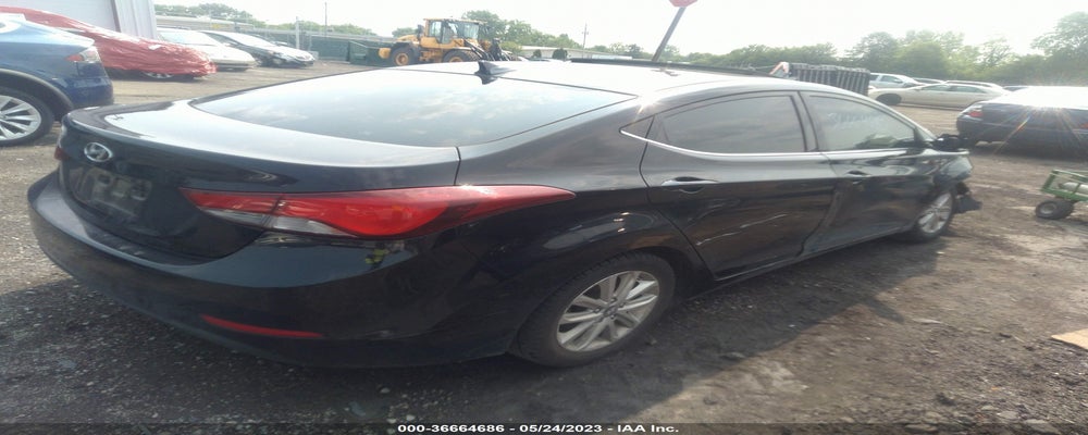 KMHDH4AE5FU231968 2015 HYUNDAI ELANTRA photo no. 4