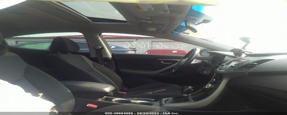 KMHDH4AE5FU231968 2015 HYUNDAI ELANTRA photo no. 5