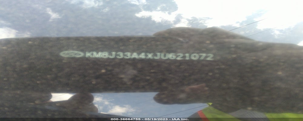 KM8J33A4XJU621072 2018 HYUNDAI TUCSON photo no. 9